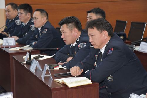 Ахлах зохицуулагч нар сургалтад хамрагдаж байна