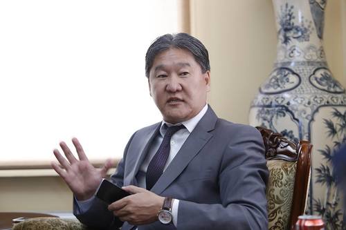 Эрүүгийн хуулийн 22.1 дүгээр заалтыг үндэслэн АТГ-аас Р.Дагвыг шалгаж байна