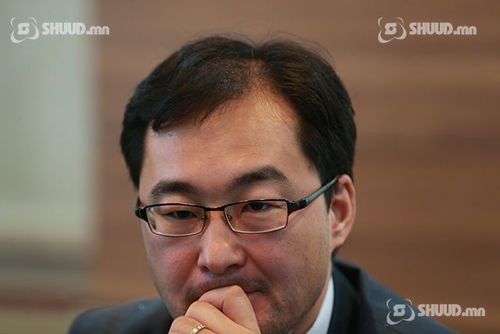 Б.Баярдаваа: Иргэдийн өрийн дарамт хоёр дахин нэмэгдсэн