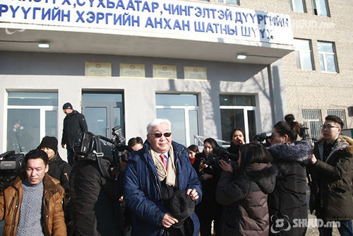 Э.Бат-Үүл нарт холбогдох эрүүгийн хэргийн урьдчилсан хэлэлцүүлэг хойшлогдлоо