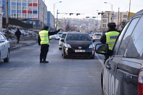 Бямба гаригт улсын дугаарыг тэгш, сондгойгоор хязгаарлана