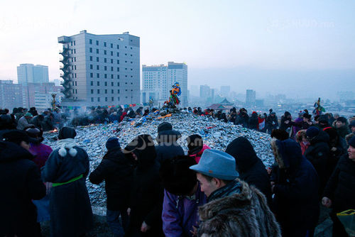 Уул овоонд олноороо гарахгүй байхыг санууллаа