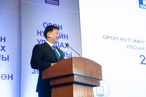 У.Хүрэлсүх: Ажилгүйдэл, ядуурлын бууралтаар дарга нарын ажлыг дүгнэнэ