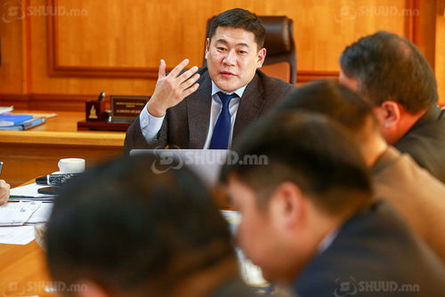 Ерөнхий сайд Д.Энхтүвшинийг явуулж, МАХН-ын ЕНБД Э.Эрдэнэжамъяан нараар сэлгээ хийв