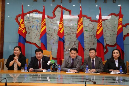 ХБИ-ий хөдөлмөр эрхлэлтийн асуудлаар цахим хурал хийлээ