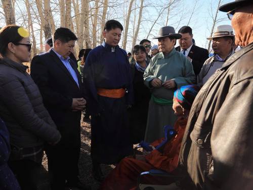 Ерөнхий сайд Мөрөн суманд ажиллалаа