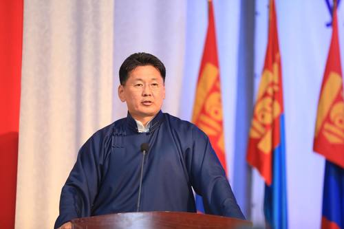 У.Хүрэлсүх: Эдийн засгийн өсөлт айл өрх бүрт очих учиртай