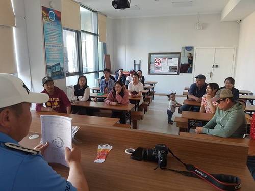 0-10 насны хүүхдийг буруу тээвэрлэж явсан 96 нь жолоочид сургалт оржээ