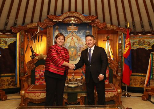 Швейцар улсын Ерөнхийлөгч Уэли Маурерыг Монголд айлчлахыг урилаа