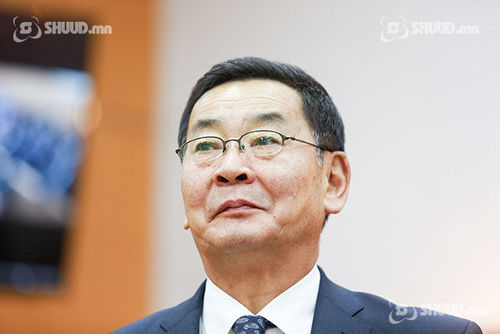 Буцах эхнэрт үнээ тугал нийлэх хамаагүй