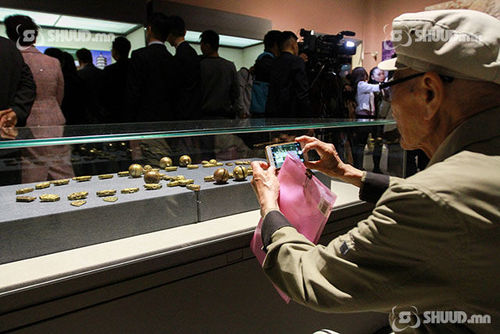 Дэлхийг шуугиулсан археологийн олдворыг үзэсгэлэнд дэлгэв