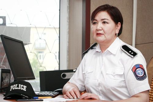 Б.Төгсбаяр: Цагдаагийн алба хаагч хүний төлөө л төрсөн юм шиг ажиллах ёстой