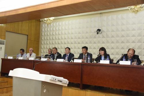 Байгаль орчин, цаг уурын өөрчлөлт нийгмийн тэгш бус байдалд нөлөөлж байна