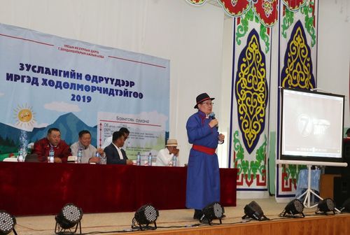 Төсвийн хөрөнгөөр баригдаж байгаа бүтээн байгуулалтын үйл явцтай танилцлаа