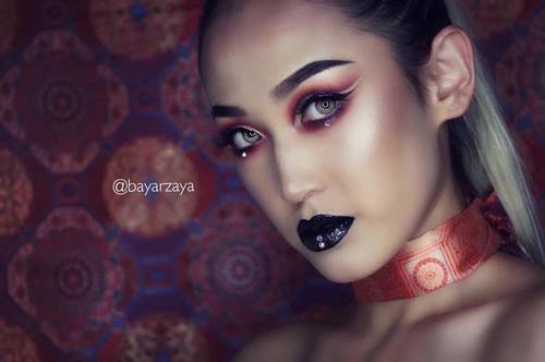 А.Баярзаяа: Мakeup бол эмэгтэй хүнийг хүчтэй харагдуулах зэвсэг