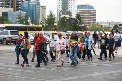 Ирэх 2023 онд нэг сая жуулчин хүлээн авна