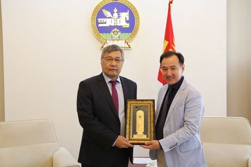 Элчин сайд К.И.Кобландиныг хүлээн авч уулзав