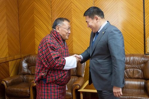 Бутаны Хаант Улсын Дотоод хэрэг, соёлын сайдтай уулзлаа
