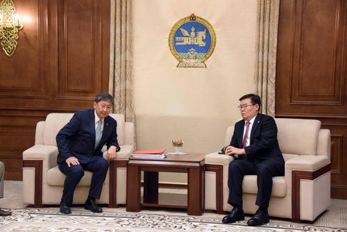 2020 оны төсвийн орлогыг 16.6 хувиар нэмэгдүүлэн 12.9 их наяд төгрөгт тооцжээ