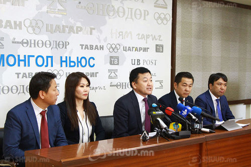 ХҮН: Ерөнхийлөгч Х.Баттулга өргөсөн тангаргаасаа няцсан