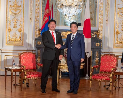 Ерөнхий сайд У.Хүрэлсүх Шинзо Абэтэй уулзана