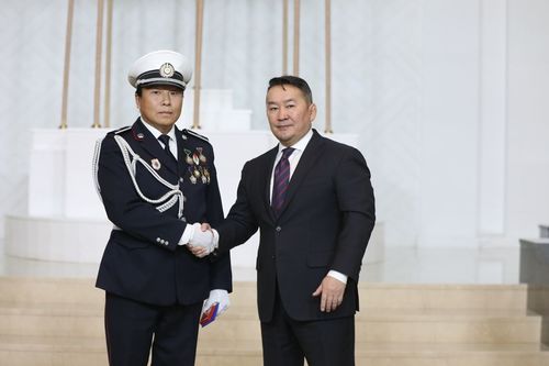 Х.Баттулга: Монгол Улсын үнэт баялаг болсон бяцхан иргэний амь насыг аварсанд талархъя