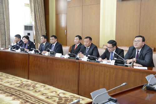 УИХ: Элчин сайдуудыг томилохыг дэмжлээ