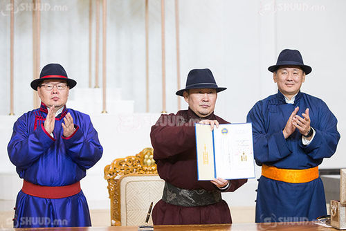 Үндсэн хуулийн өөрчлөлт өнөөдрөөс  мөрдөгдөж эхэлнэ