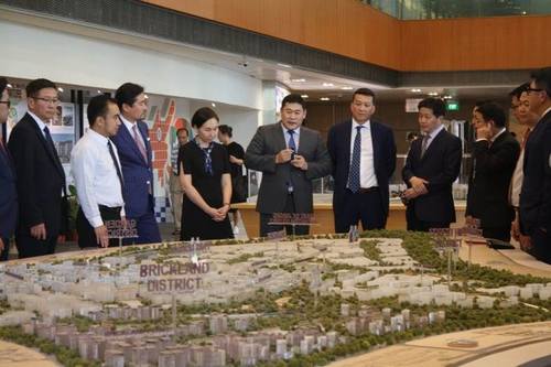 Сингапурын орон сууцжуулалтын хөтөлбөртэй танилцлаа