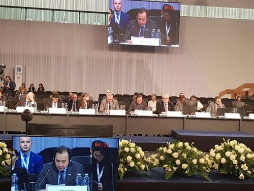 Д.Цогтбаатар ЕАБХАБ-ын сайд нарын уулзалтад оролцож байна