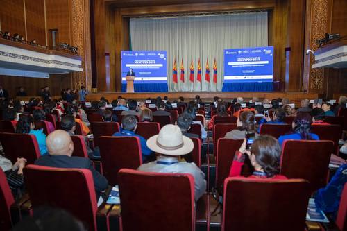 Худалдаа, үйлдвэрлэл эрхлэгч, нийлүүлэгчдийн үндэсний чуулган эхэллээ