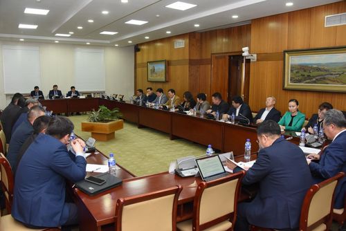 Авто замын тухай хуулийн хэрэгжилтийн талаар Ерөнхий хяналтын сонсголыг зохион байгууллаа