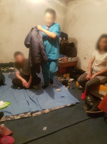 Зориулалтын бус байранд цус ханах үйл ажиллагаа явуулж байжээ