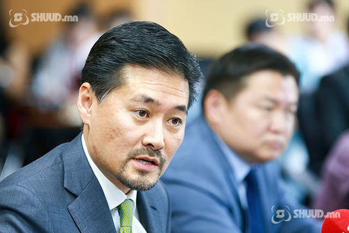 ШУУД: Хөгжлийн банкнаас мэдээлэл хийж байна