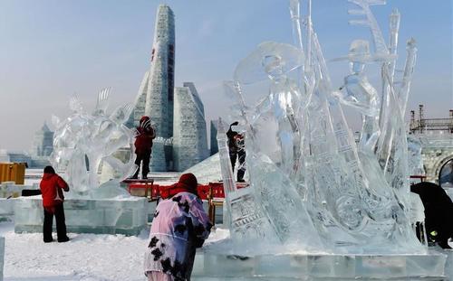 Монголын багууд эхний гуравт багтлаа