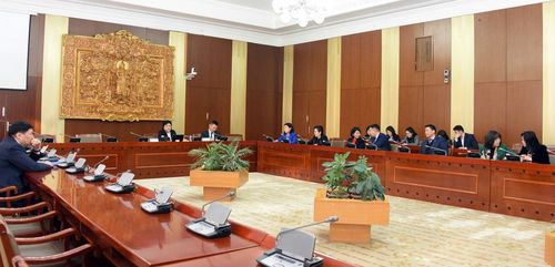 Иргэдийн тэтгэвэрийн зээлийг тэглэх төслийг хэлэлцэхийг дэмжив