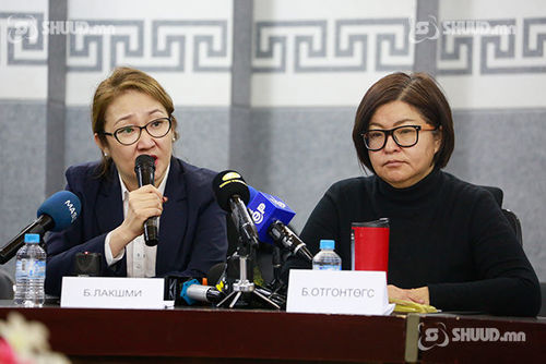 Б.Отгонтөгс: Цалин, малчны зээлийг ч 