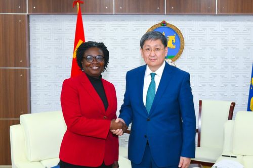 Дэлхийн Банкны Зүүн Ази, Номхон далайн бүс нутаг хариуцсан дэд ерөнхийлөгч  Монголд айлчлав