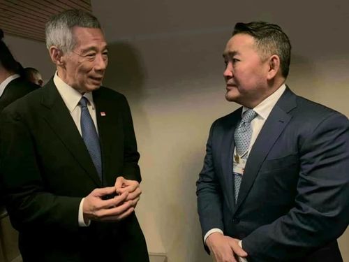 Сингапур Улсын Ерөнхий сайд Ли Сянь Лунтай уулзав