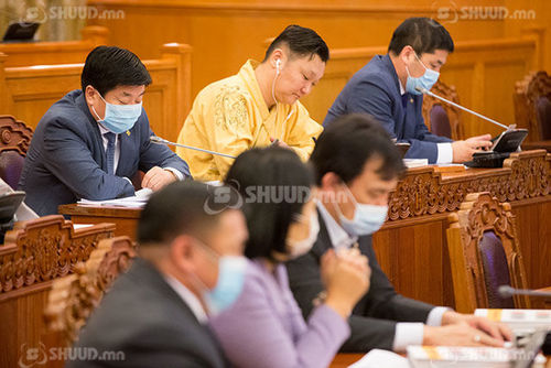 ШУУД: Хүний хөдөлмөрийг шулсан ченжүүдийг зогсоо