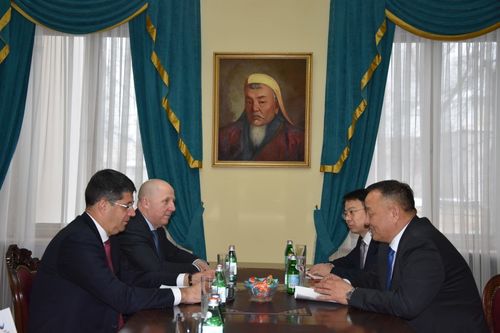 “РЭЦ” компанийн Ахлах дэд-ерөнхийлөгч И.Н.Жук-ийг хүлээн авч уулзлаа