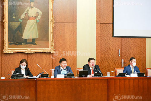 Ө.Энхтүвшин: 174 иргэнийг тусгаарлан шинжилгээ хийхэд халдвар илрээгүй