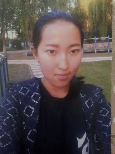 Алга болсон охиныг хайж байна