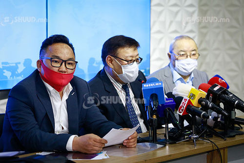 ВИДЕО: “Оюутолгой”  компани төрийн мэдлийн усыг  өөрийн өмч шиг  ашиглаж байна