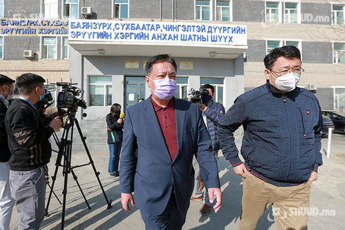 Шүүх танхимаас: Томчуудын тендерийн будилаан