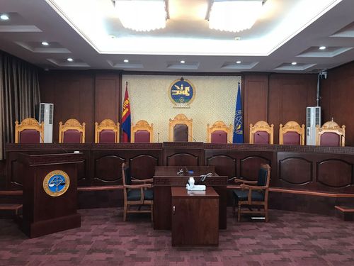 УИХ-ын итгэмжлэгдсэн төлөөлөгчийн хүсэлтийг харгалзан хуралдааныг хойшлууллаа