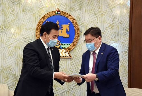 Төрийн зарим албан хаагчдад ипотекийн зээлийн тусгай бүтээгдэхүүн гаргана