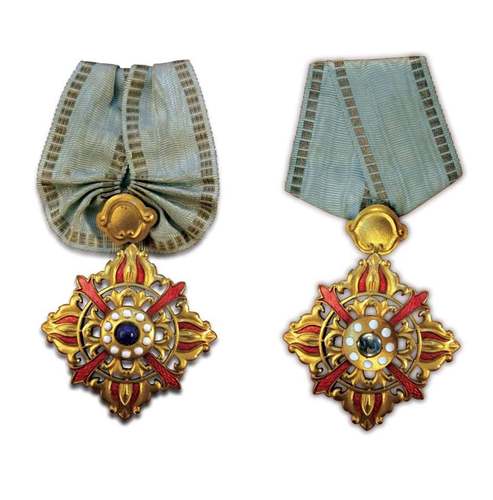 Хосгүй үнэт үзмэр: Төрийн дээд шагнал Эрдэнийн очир одон