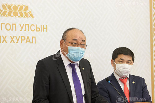 Д.Эрдэнэбат: Бүрэлдэхүүнээ өөрчлөхгүй бол Засгийн газар чадамжгүй болно