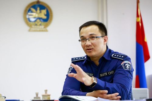 Д.Отгонням: Банкны карт, нууц үгээ бусдад дамжуулснаар хохирогч болох эрсдэлтэй